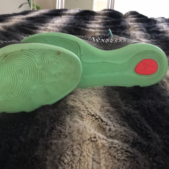 Nike Kobe - Picture 4 of 5